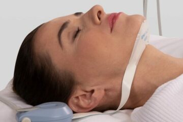 EMFACE Reverse-Aging technologie anti-âge unique combine HIFES™ et radiofréquence pour un lifting naturel