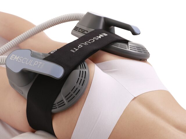 EMSculpt Néo® à Cenon permet de muscler et lifter naturellement vos fesses,