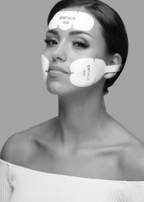 emface2 EMFACE représente la dernière avancée en matière de traitement anti-âge